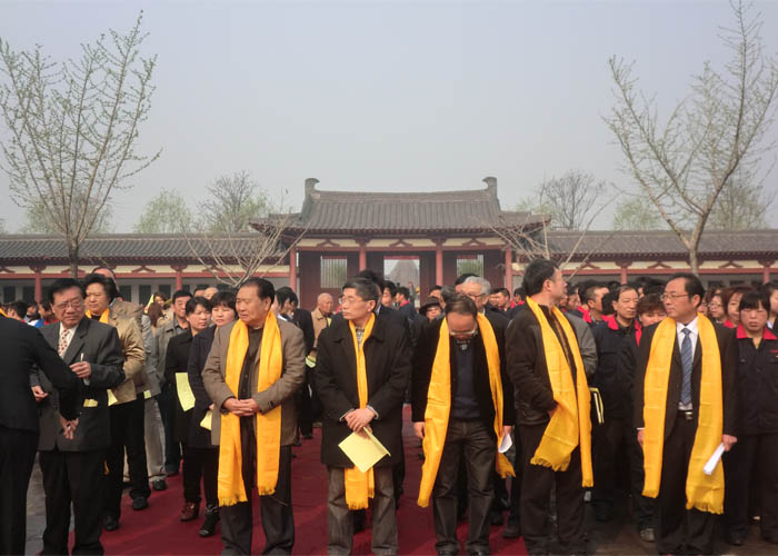 清明节拜���大�?-铭泽机械协办单位